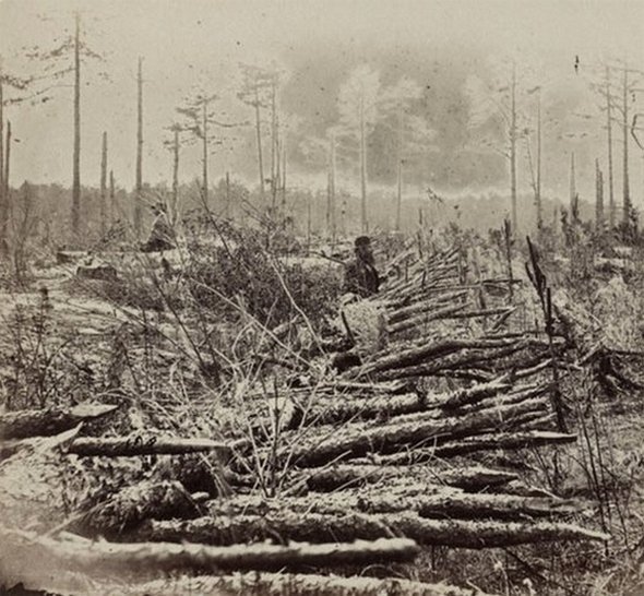 Confederate entrenchments Bloody Angle.jpg